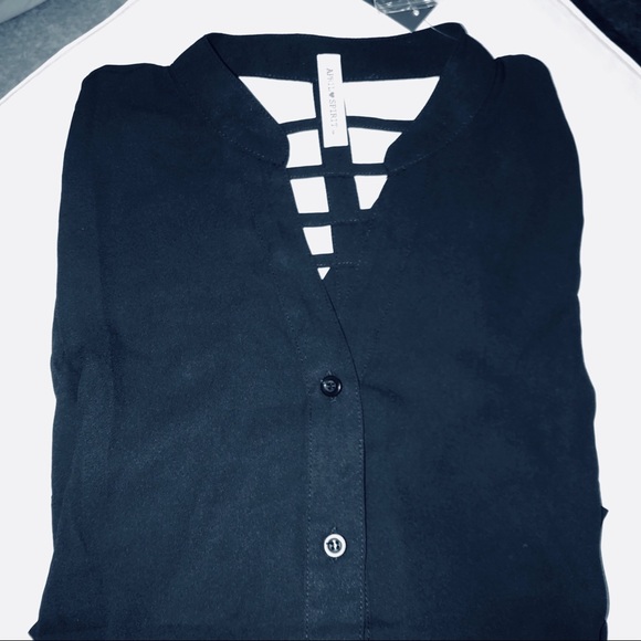 April Spirit Blouse 🦋 - Picture 3 of 3